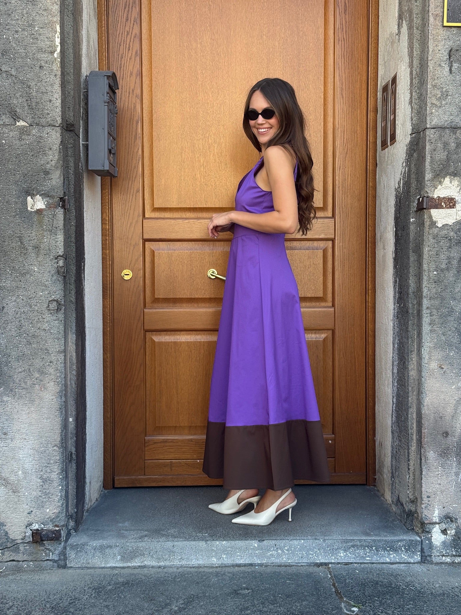 Abito midi viola con fondo marrone – Le Streghe