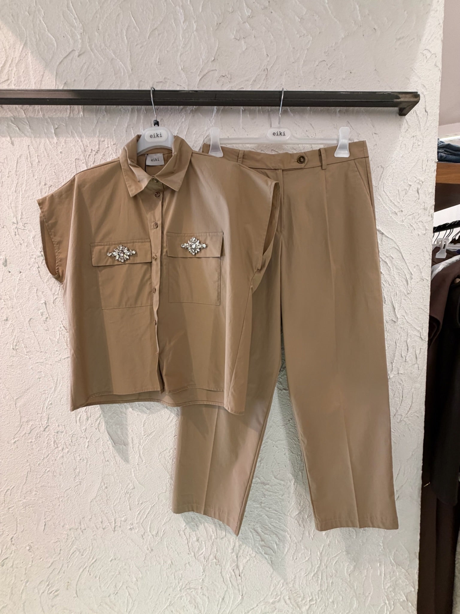 Camicia Tasche Applicazioni – Eiki