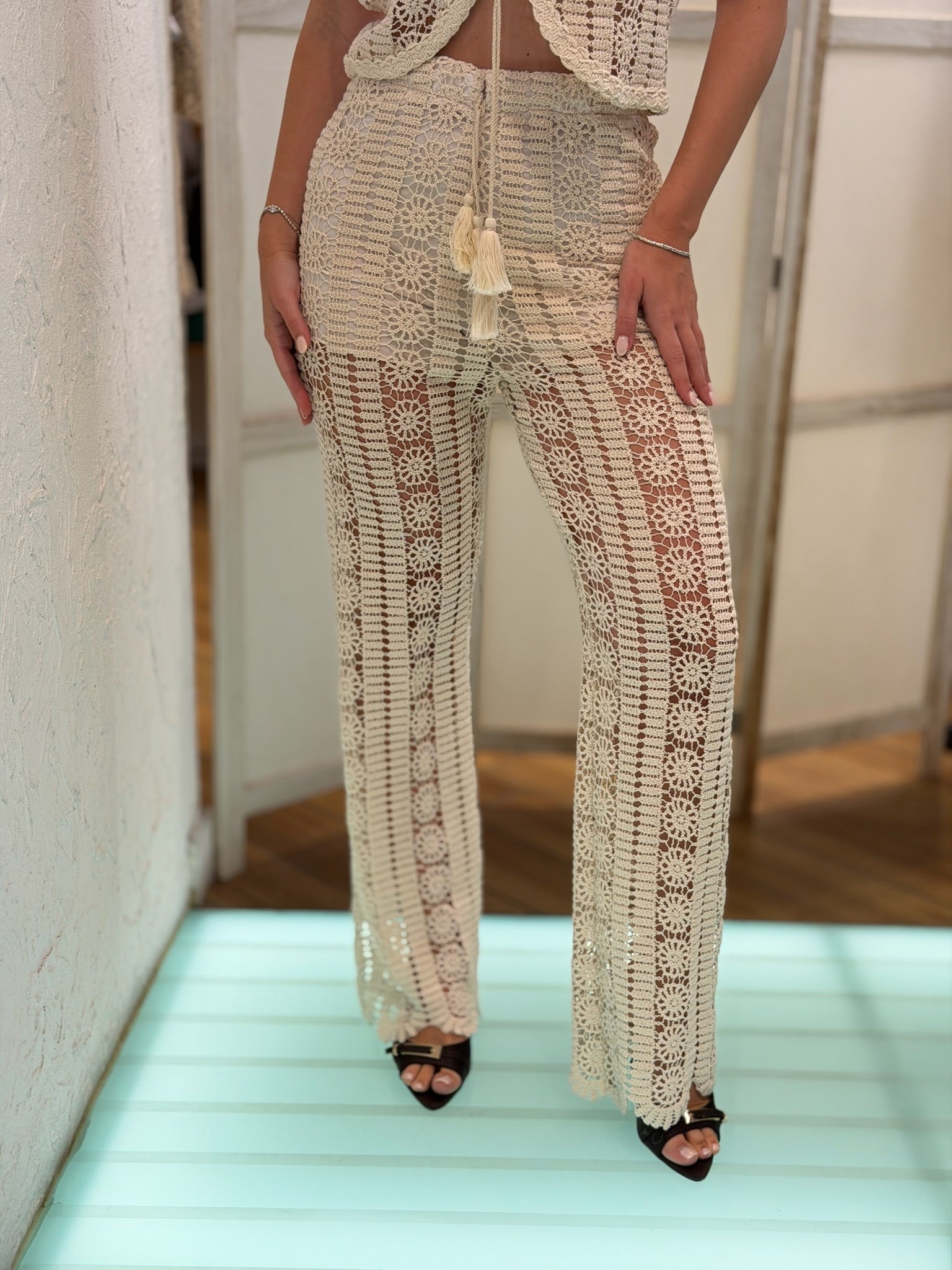 Pantalone crochet Have One
