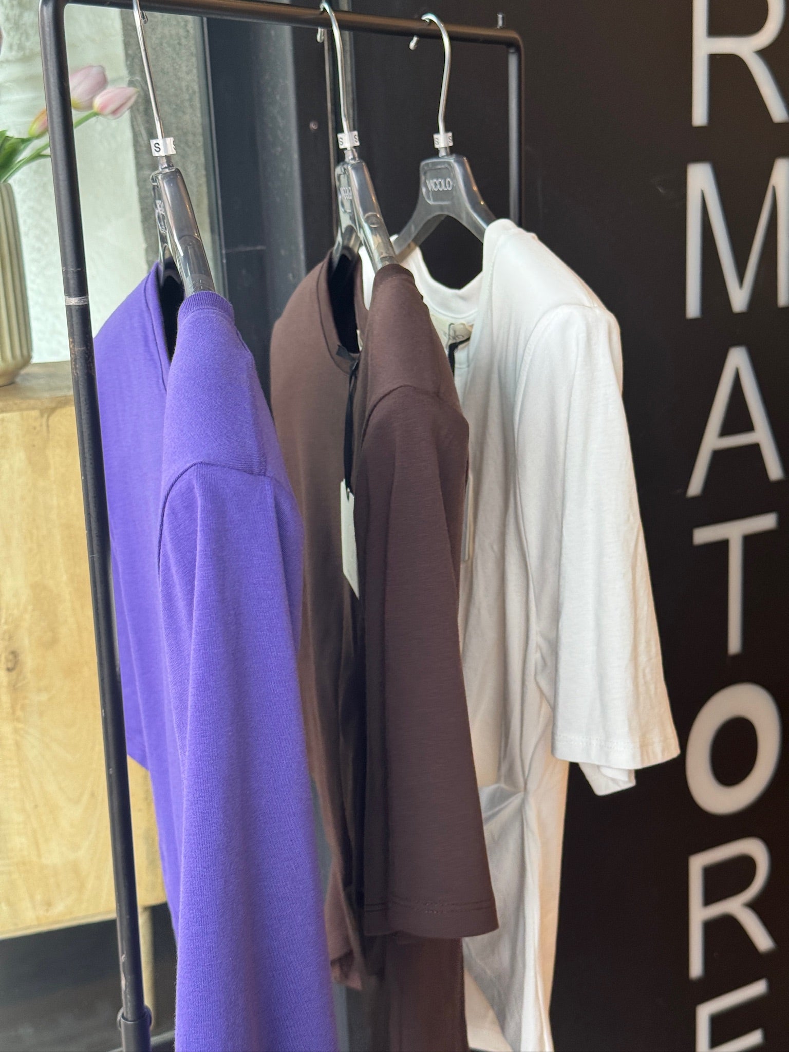 Shirt con Spalline – Vicolo