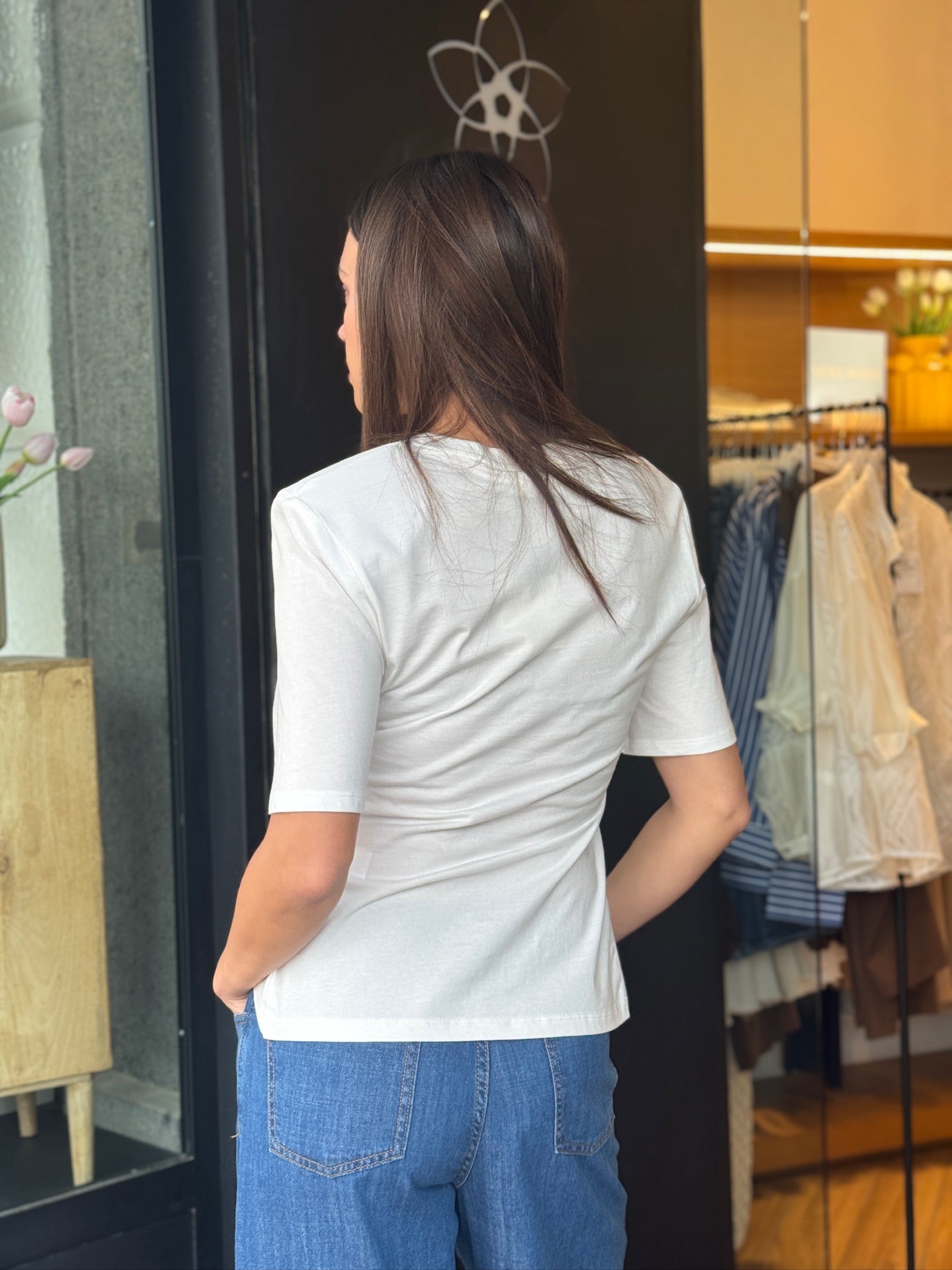 Shirt con Spalline – Vicolo